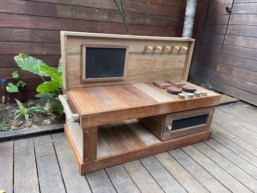 Outdoor entertaining deck Sydney — The Decksmith