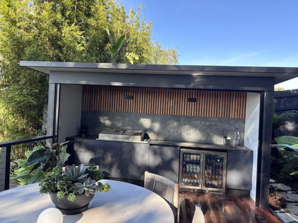 Coogee outdoor kitchen with the blind open