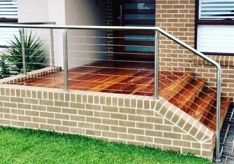 Spotted Gum front entrance deck in Little Bay