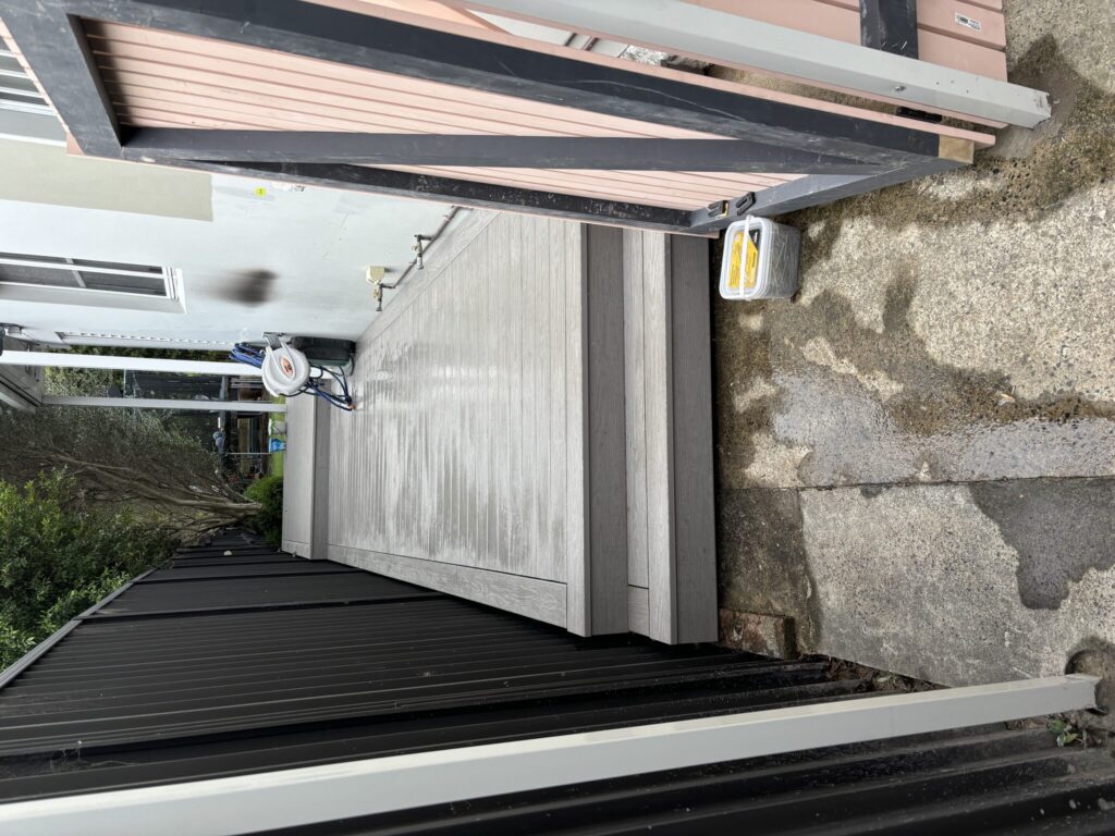 Passage deck and gate done — Kingsford side passage