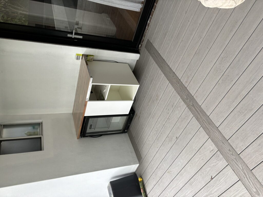 Floating servery installed — fridge ready for a cold beer — Kingsford