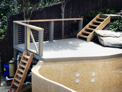 Coastal NewTechWood deck build.