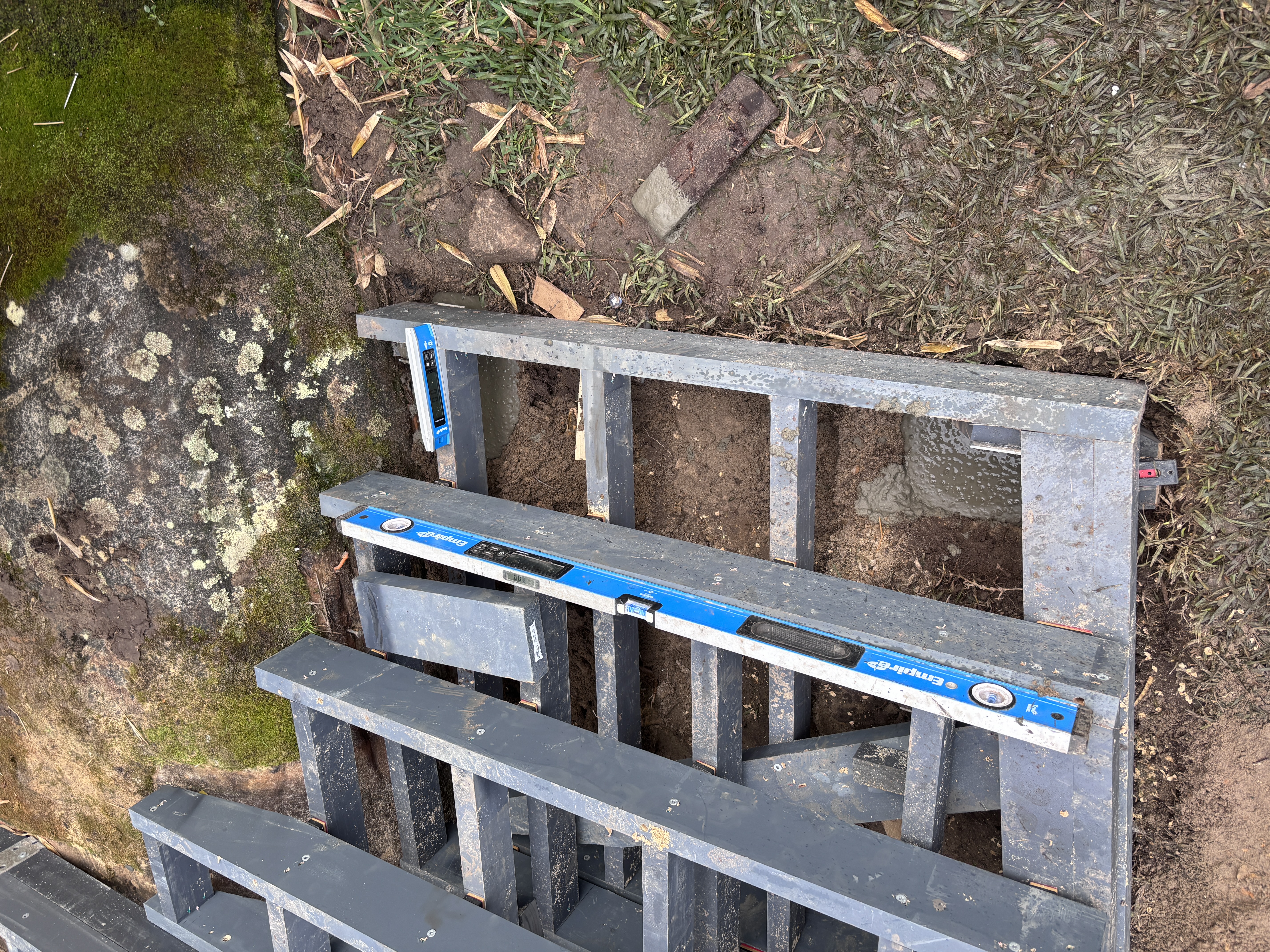 Deck frame levels checked to 0.00 degrees before decking, Vaucluse