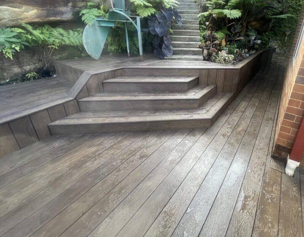 Millboard Antique Oak deck, Northbridge — The Decksmith